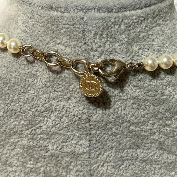 SOLD Chanel 100 Year Pearl Necklace - Picture 5 of 9